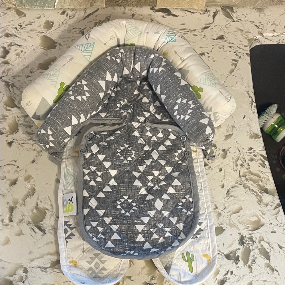Geometric Gray Baby Support Pillow